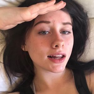 Meet your Posher, Quinnphi